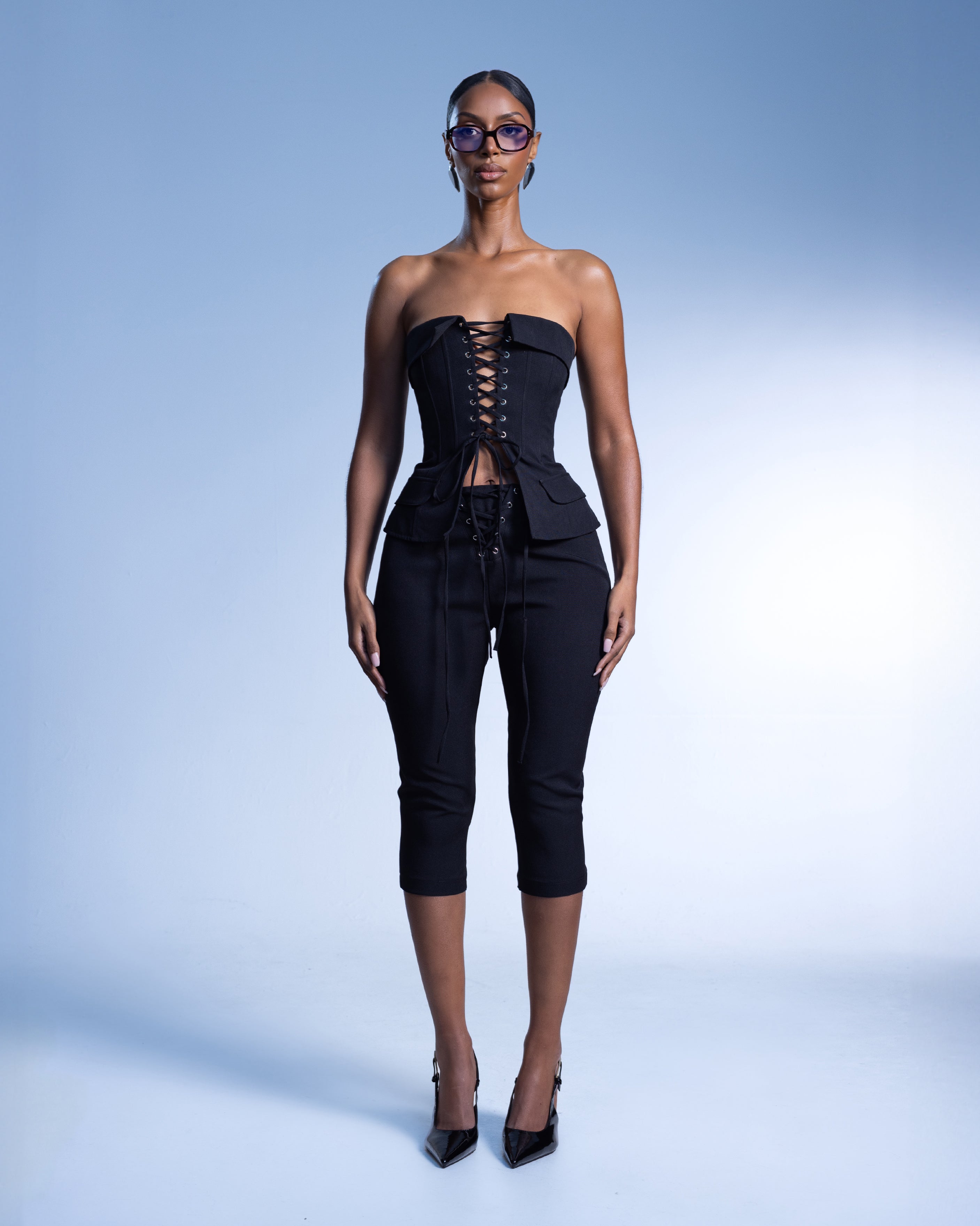 "AMARI" Capri Trousers - Black